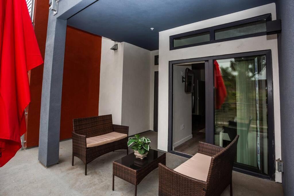 Studio With Large Balcony- San Diego Gateway Exterior photo
